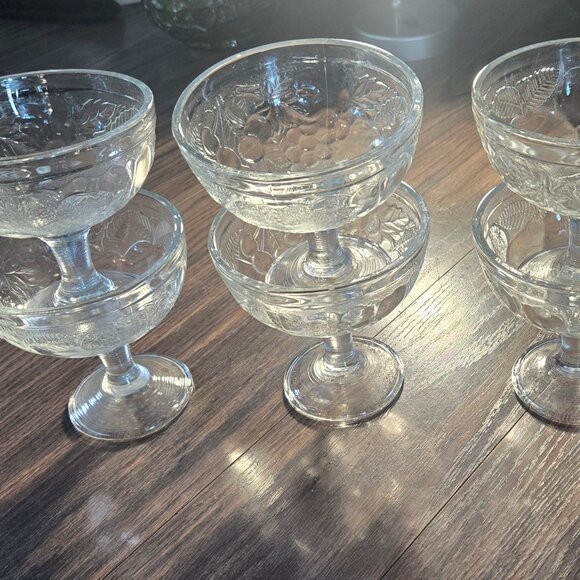 Vintage LUMINARC (France) Set of Six Fruit Pattern Embossed Dessert Cups - Picture 2 of 14